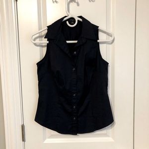 Ann Taylor navy, sleeveless, button front top.
